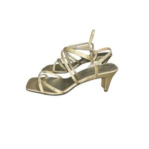 Y2K Bandolino Women Gold Strappy‎ Kitten Heel Sandals Embellished Square Toe